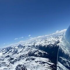 Flugwegposition um 12:22:14: Aufgenommen in der Nähe von Gemeinde Pettneu am Arlberg, Österreich in 3230 Meter